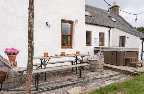 Kingussie Villa | 200 m² Villa ∙ 5 bedrooms ∙ 10 guests