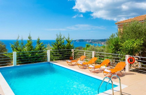 Vlachata Villa | 200 m² Villa ∙ 6 bedrooms ∙ 12 guests