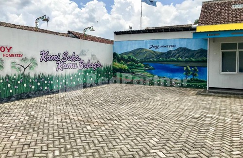 Jember Hotel | 22 m² Hotel ∙ 4 guests