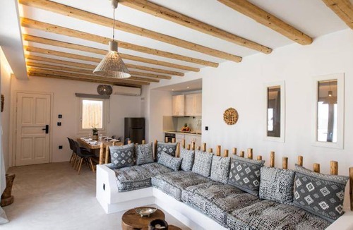 Xilokeratidi Apartment | 230 m² Apartment ∙ 3 bedrooms ∙ 20 guests