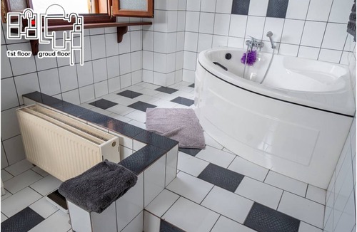 Krinidhes House | 230 m² House ∙ 4 bedrooms ∙ 8 guests