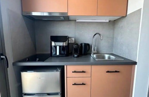 Aigaleo Apartment | 24 m² Apartment ∙ 1 guest