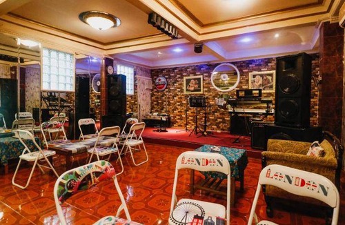 Megamendung Bed & Breakfast | 24 m² Bed and breakfast ∙ 10 guests