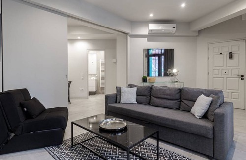 Psirri Apartment | 240 m² Apartment ∙ 8 bedrooms ∙ 15 guests