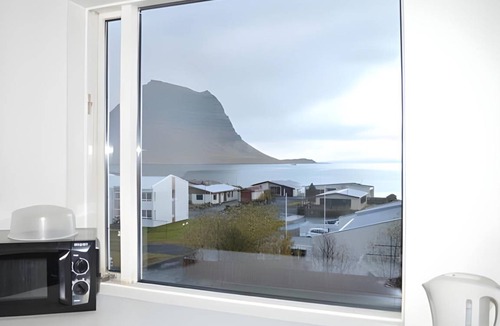 Grundarfjordur Bed & Breakfast | 25 m² Bed and breakfast ∙ 3 guests
