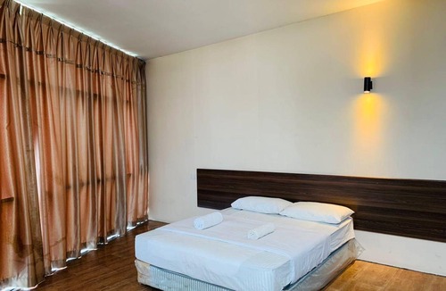 Bandar Kinrara Hotel | 25 m² Hotel ∙ 7 guests