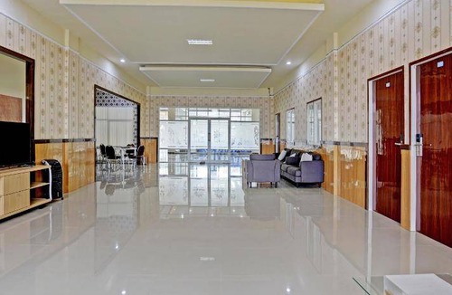 Sumberasri Hotel | 25 m² Hotel ∙ 2 guests