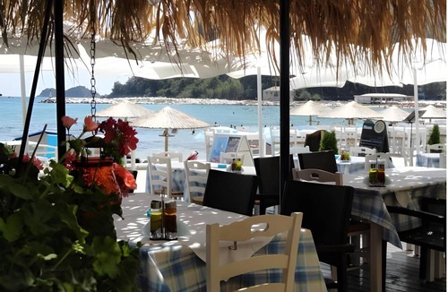 Chrisi Akti Apartment | 25 m² Serviced apartment ∙ 4 guests