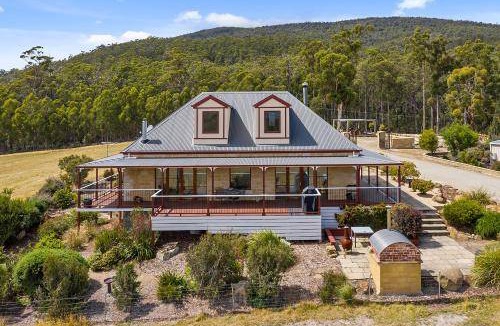 South Bruny House | 250 m² House ∙ 3 bedrooms ∙ 6 guests