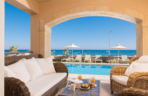 Rethymno Villa | 250 m² Villa ∙ 6 bedrooms ∙ 12 guests
