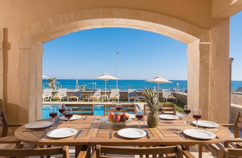 Rethymno Villa | 250 m² Villa ∙ 6 bedrooms ∙ 12 guests