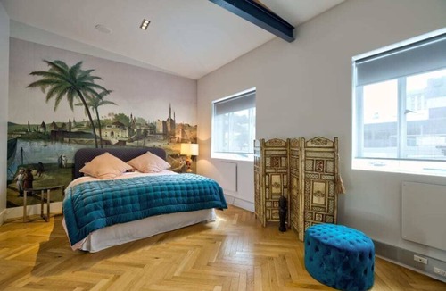 Te Aro Apartment | 250SQM Style Loft Apartment, Steam Shower & Sauna