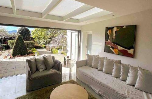 Battery Point House | 255 m² House ∙ 4 bedrooms ∙ 8 guests