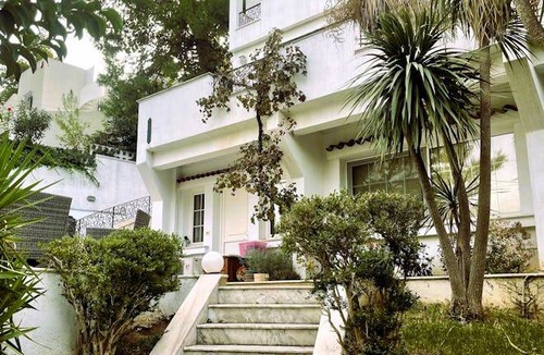 Dionysos House | 260 m² House ∙ 4 bedrooms ∙ 8 guests