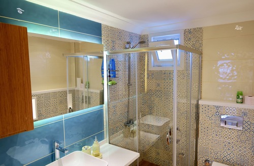 Maltepe Apartment | 265m2 Dublex with 5 Bedroom 3 Bathroom 18m2 Terrace with Jacuzzi and Great View