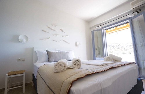 Batsi House | 28 m² House ∙ 1 bedroom ∙ 2 guests