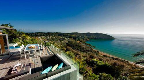 Russell House | 280 m² House ∙ 3 bedrooms ∙ 6 guests