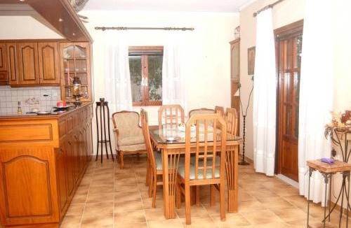 Archaia Olympia House | 280 m² House ∙ 4 bedrooms ∙ 9 guests