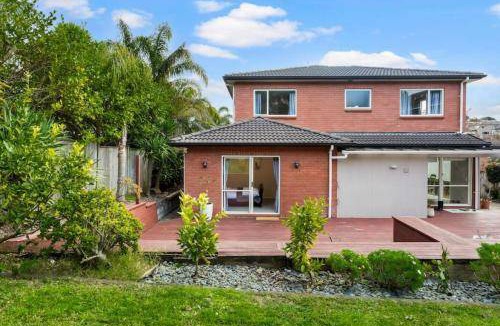 Fairview Heights House | 283 m² House ∙ 2 bedrooms ∙ 4 guests
