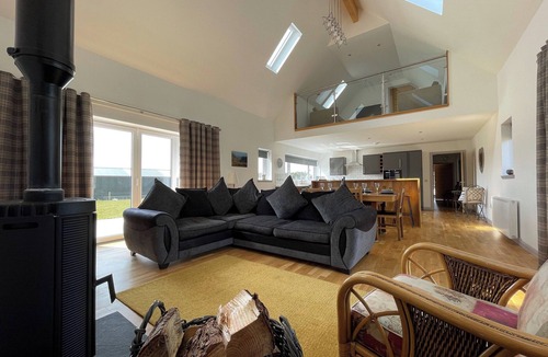 Dingwall Cottage | 3 bedroom accommodation in Culbokie, near Dingwall