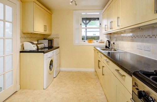 Rothesay Cottage | 3 bedroom accommodation in Ascog, Isle of Bute