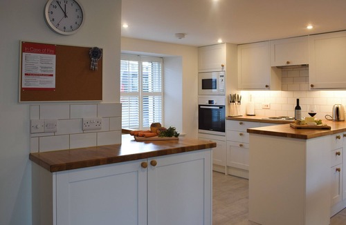 Muthill Cottage | 3 bedroom accommodation in Muthill, near Crieff