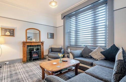 Girvan Cottage | 3 bedroom accommodation in Girvan