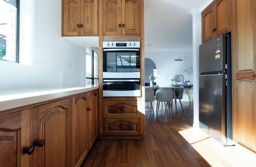 Prospect Vale House | 3 Bedroom Home: Parking & WiFi
