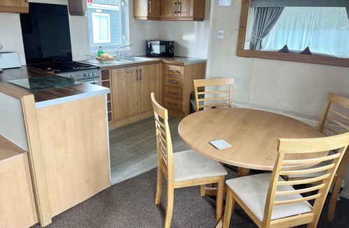 Stepps House | 3 Bedroom Self-Catering Static Caravan near Glasgow