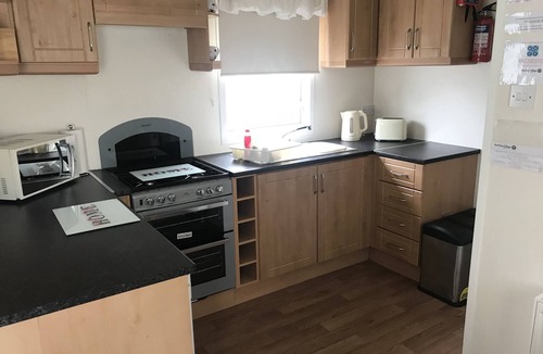 Stepps House | 3 Bedroom Self-Catering Static Caravan near Glasgow