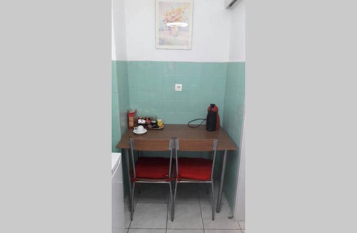 Neos Kosmos Apartment | 30 m² Apartment ∙ 1 guest