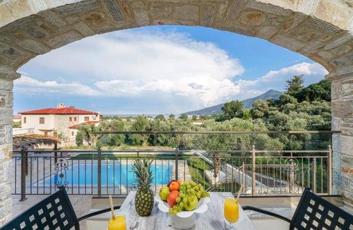 Golden Beach Hotel | 30 m² Hotel ∙ 4 guests