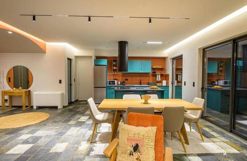 Archea Pissa Apartment | 300 m² Apartment ∙ 5 bedrooms ∙ 15 guests