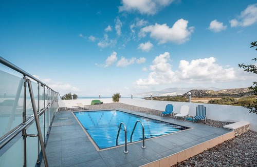 South Rhodes Villa | 300 m² Villa ∙ 4 bedrooms ∙ 10 guests