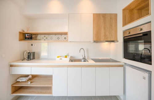 Olympiada Apartment | 300m from Olympiada Beach with a shared pool