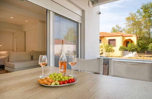 Olympiada Apartment | 300m from Olympiada Beach with a shared pool