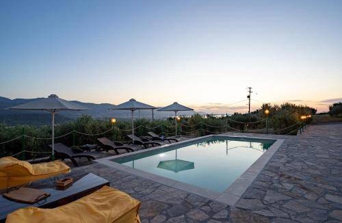 Sissi Villa | 340 m² Villa ∙ 3 bedrooms ∙ 9 guests