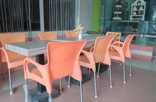 Banjarmasin Hotel | 35 m² Hotel ∙ 5 guests
