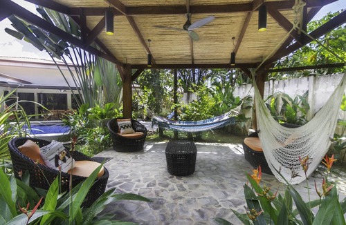 Barrio Ricos y Famosos House | 353 m² House ∙ 5 bedrooms ∙ 12 guests
