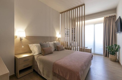 Piraeus Other | 36 m² Accommodation ∙ 2 guests