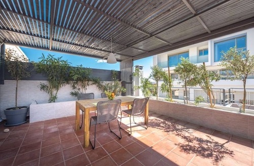 Elliniko Villa | 360 m² Villa ∙ 6 bedrooms ∙ 11 guests