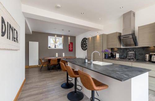 Musselburgh House | 375 m² House ∙ 4 bedrooms ∙ 10 guests