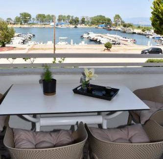 Fanari Apartment | 38 m² Serviced apartment ∙ 4 guests
