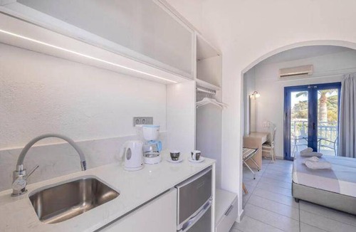 Stalida Apartment | 38 m² Serviced apartment ∙ 4 guests