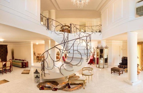 Skotino Resort | 380 m² Resort ∙ 5 bedrooms ∙ 127 guests