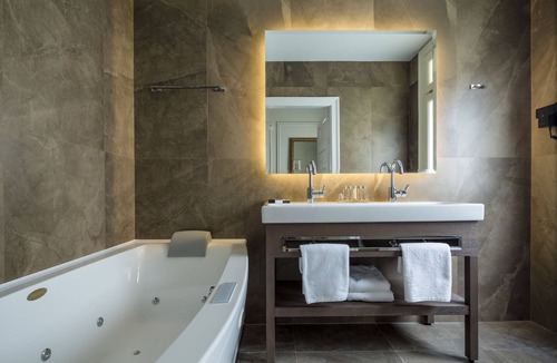 Nafplion City Centre Hotel | 3Sixty Hotel & Suites