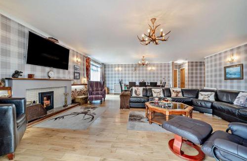 Cairndow House | 4 Bed in Lochgoilhead oc-j30107