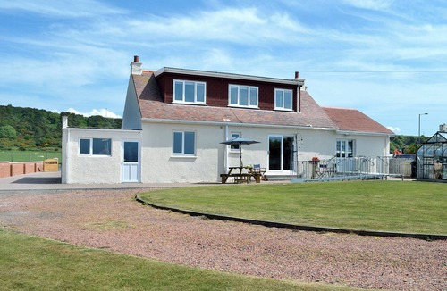 Ballantrae Cottage | 4 bedroom accommodation in Ballantrae, near Girvan