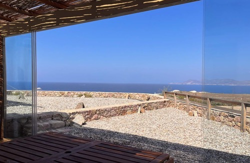 Mandrakia Villa | 4-Bedroom Villa in Milos with stunning sea views overlooking Mandrakia Village