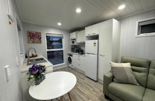 Porirua Ski Chalet | 40 m² Chalet ∙ 3 guests